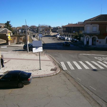 APARTAMENTO Pensión La Vía Láctea Hotel Frómista Exterior foto