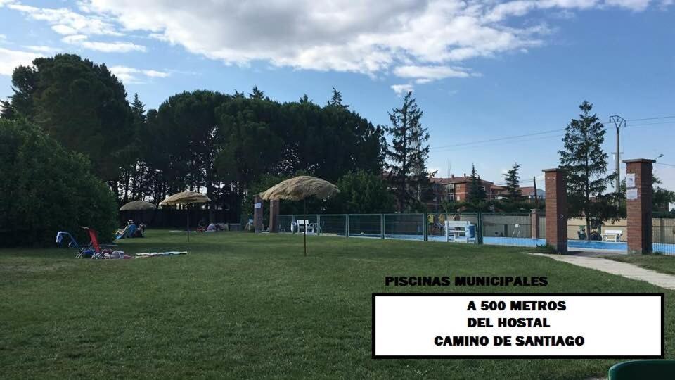 APARTAMENTO Pensión La Vía Láctea Hotel Frómista Exterior foto