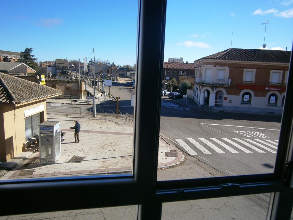 APARTAMENTO Pensión La Vía Láctea Hotel Frómista Quarto foto